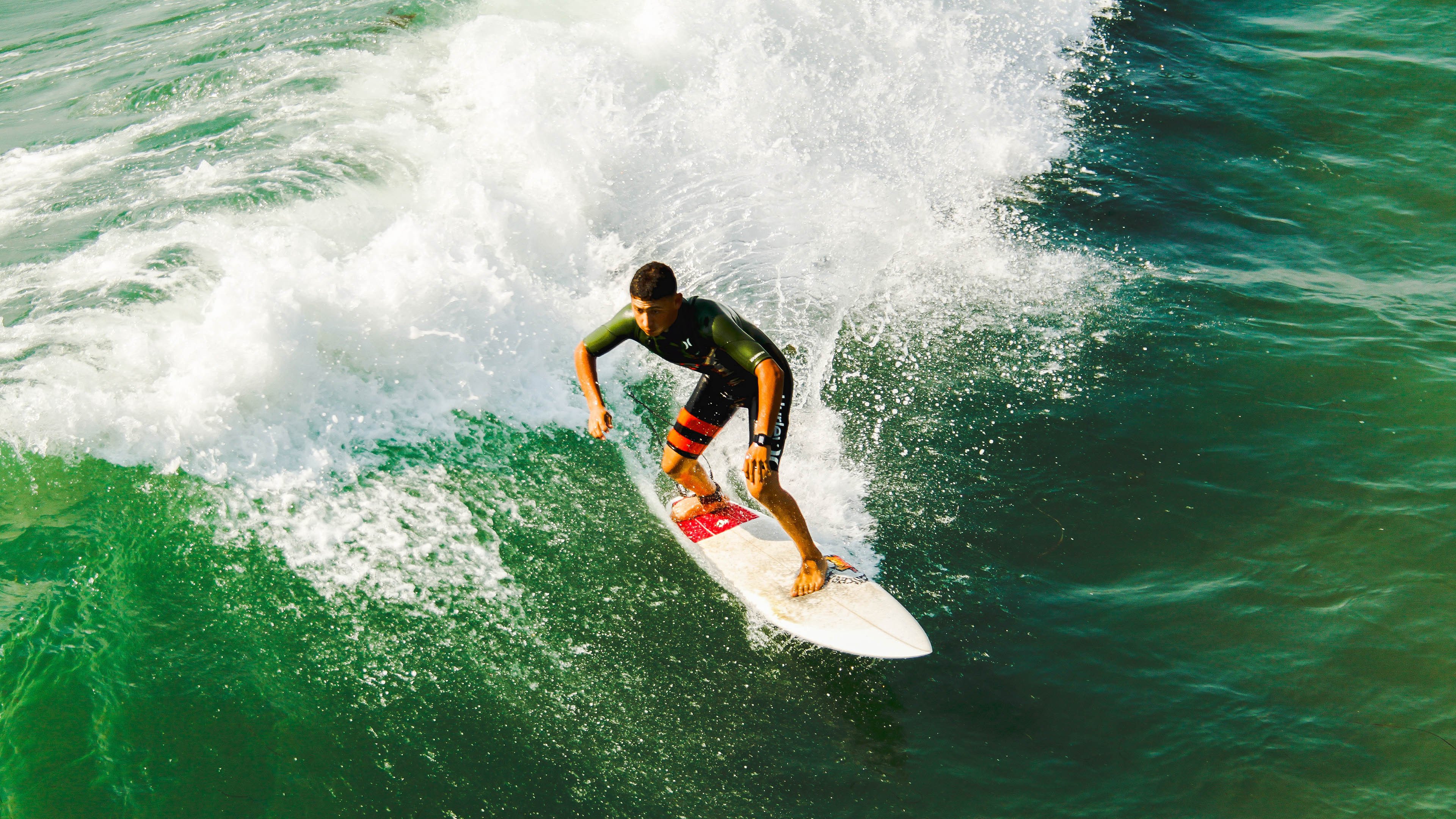 亚洲比赛中国队表现出色，夺得佳绩振奋人心，亚洲赛程2021