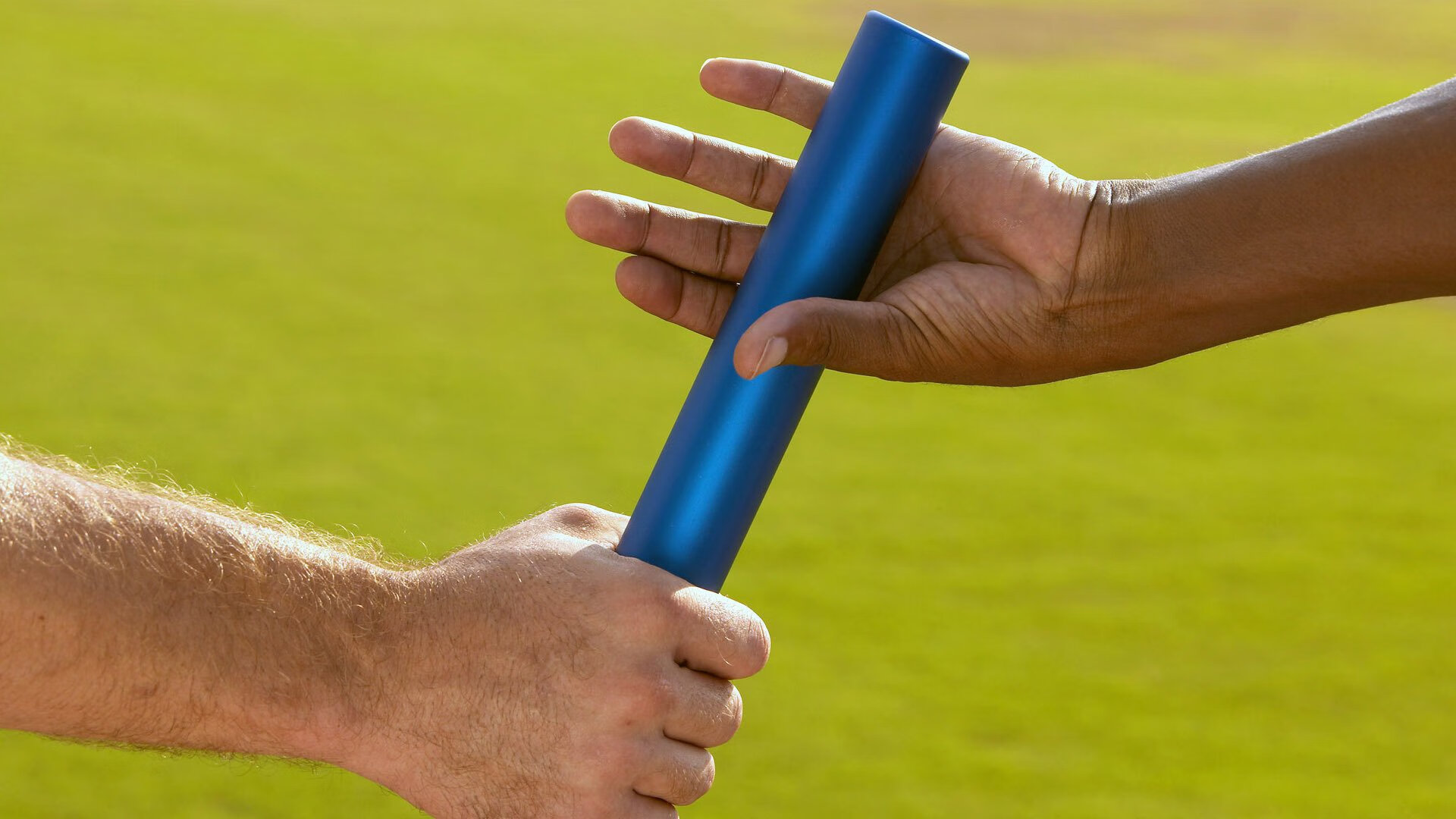 九游娱乐官网 (jiuyou)-最刺激瞬间：比赛中的绝妙配合令观众惊叹，比赛刺激的成语